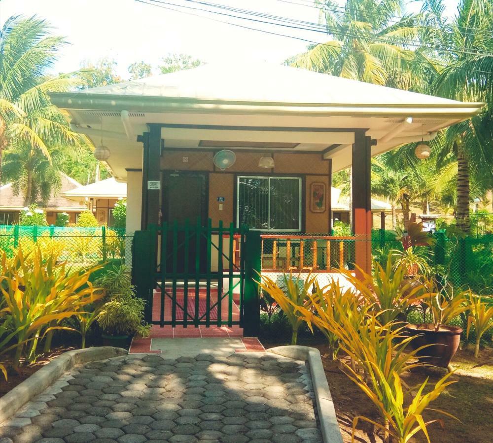 Paradise Island Park & Beach Resort Samal Extérieur photo